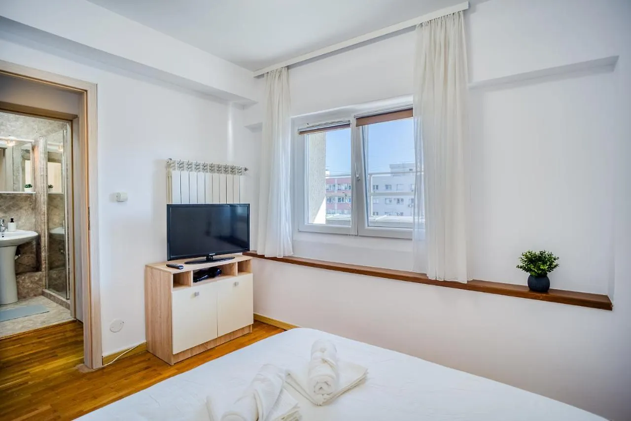 Bucharest Playful Retreat - 1Br Cozy Apartment