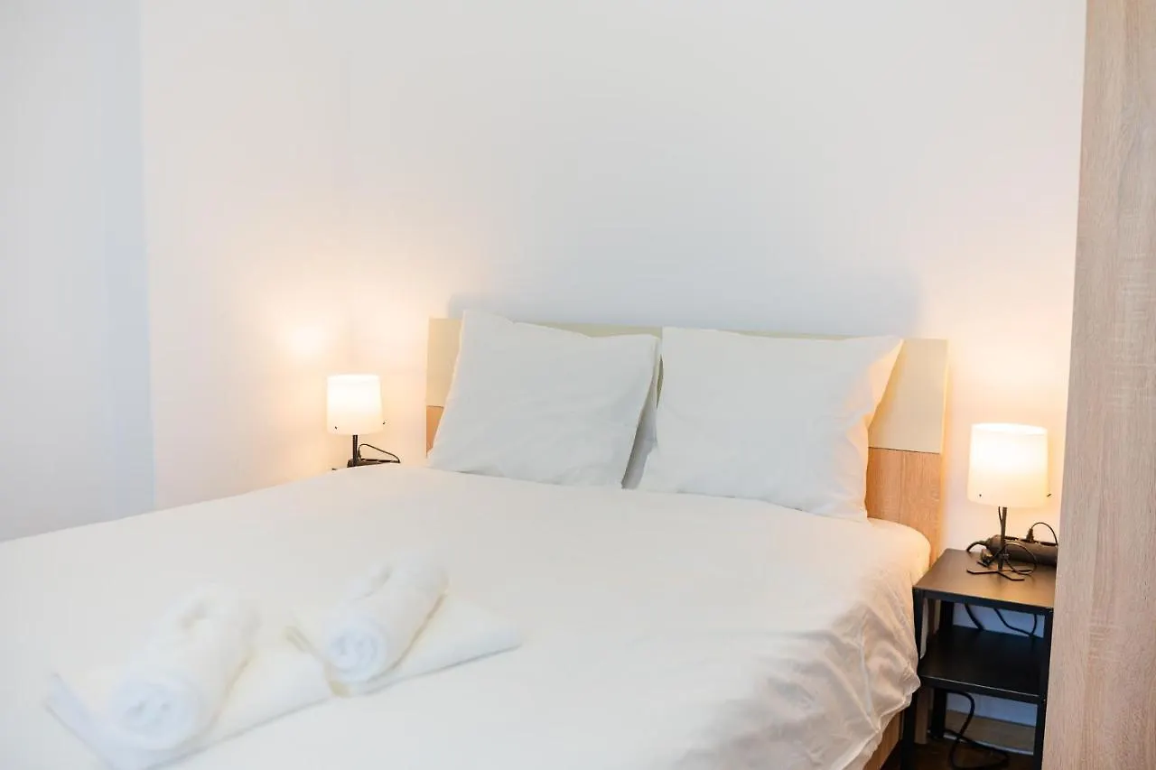 Bucharest Playful Retreat - 1Br Cozy Apartment
