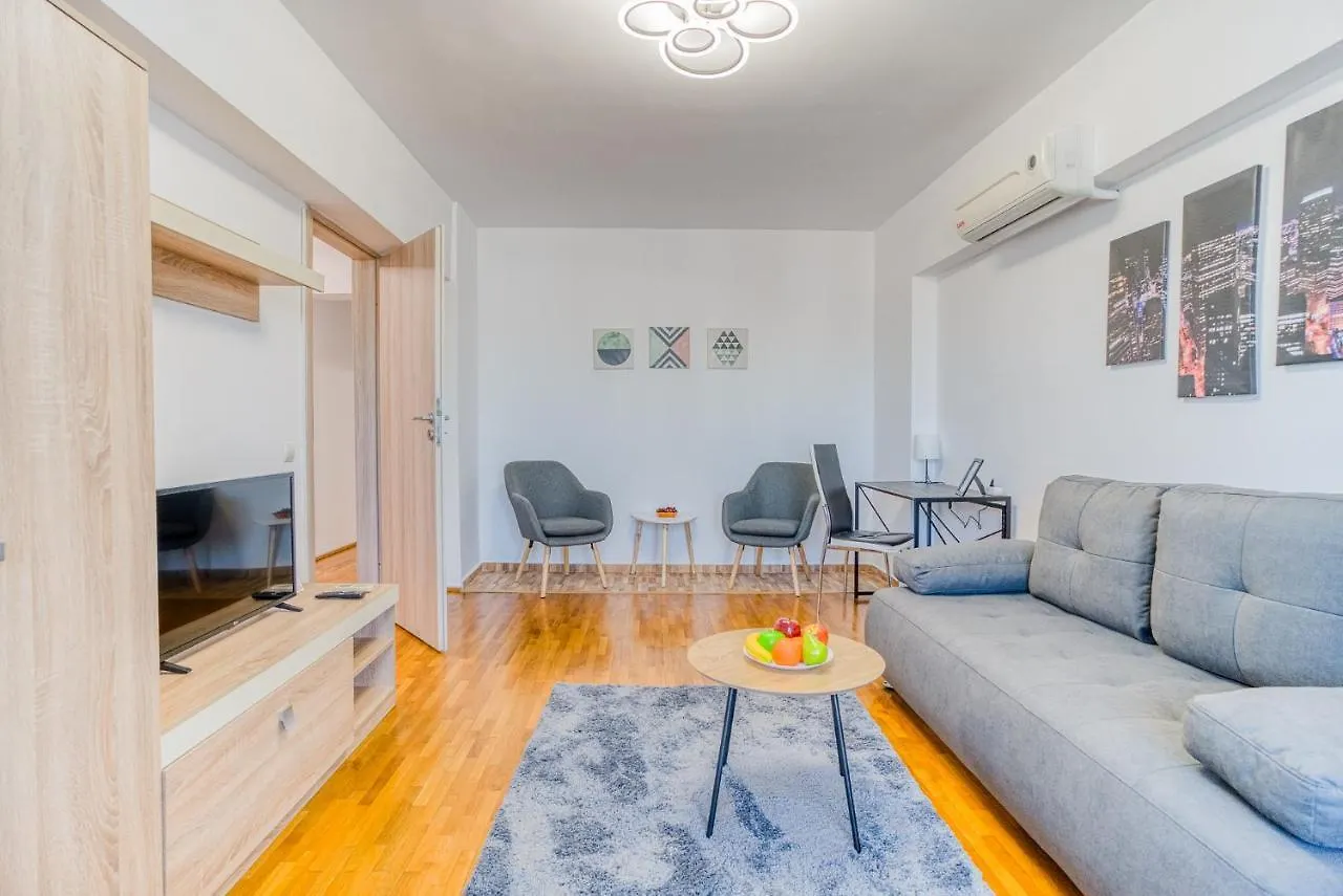 Bucharest Playful Retreat - 1Br Cozy Apartment